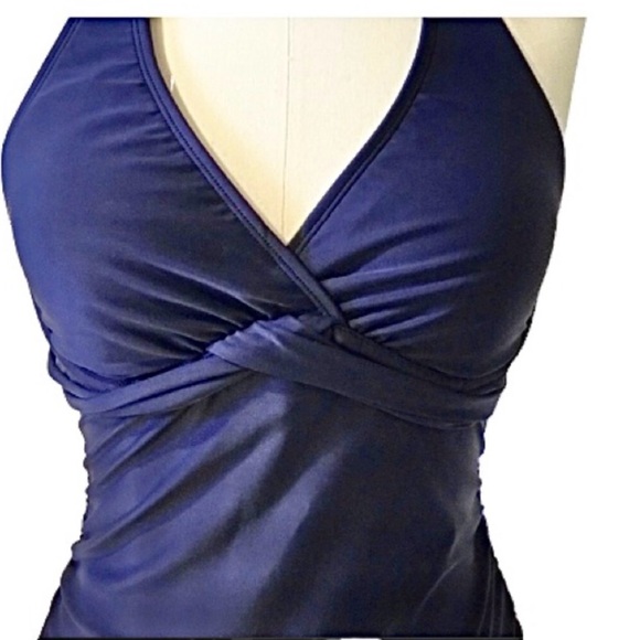 NWT Athleta Tara Halter Swim Tankini Small 32 B/C - Picture 3 of 11